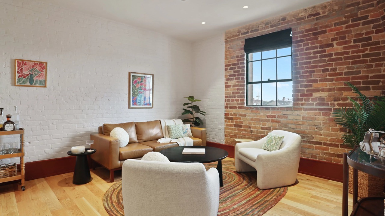 Photo of Livingroom in Faubourg Lafayette