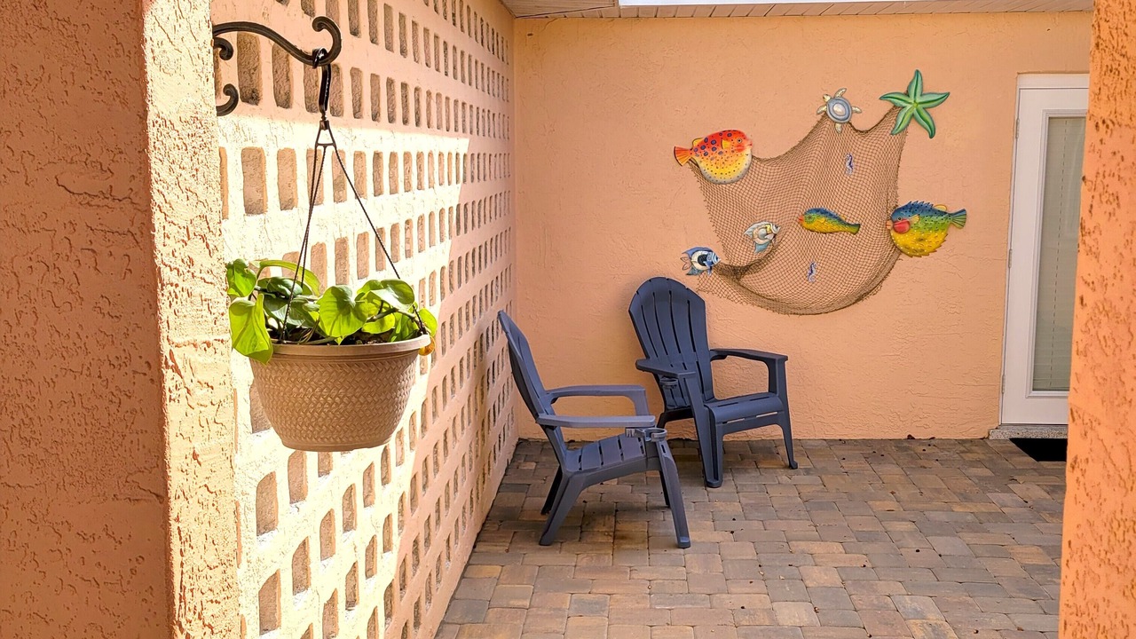 Photo of Patio Balcony in Bayshore Gardens