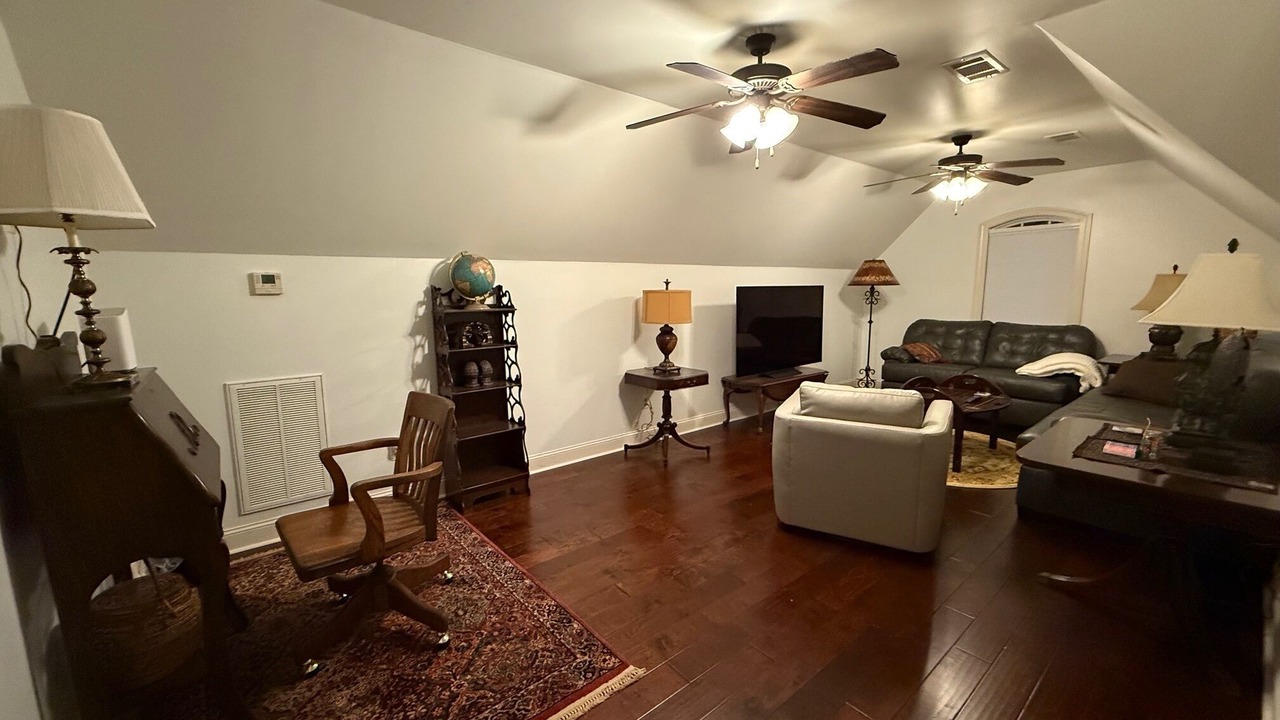 Photo of Bedroom in Tupelo