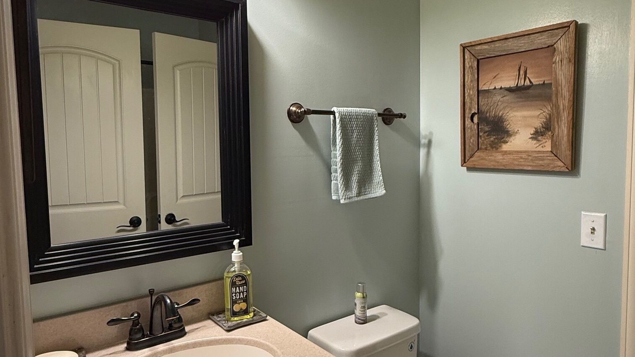 Photo of Bathroom in Tupelo