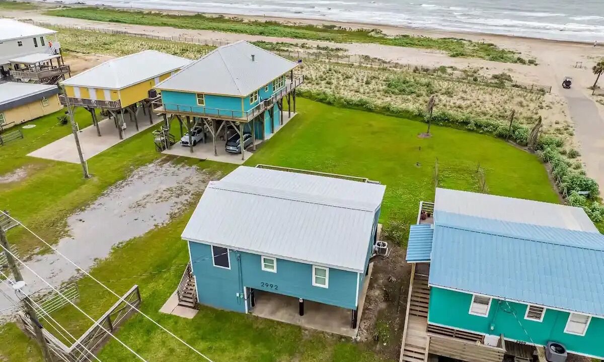 Photo of Others in Grand Isle