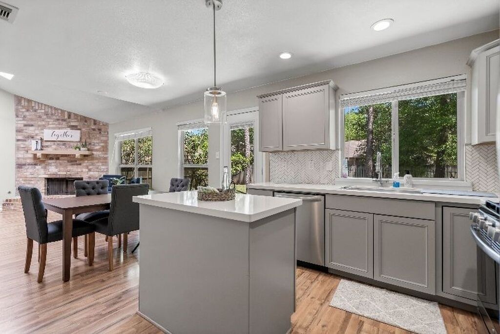 Photo of Kitchen in Panther Creek