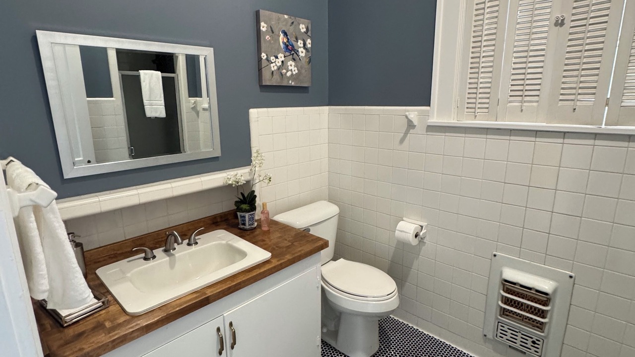 Photo of Bathroom in Magnolia