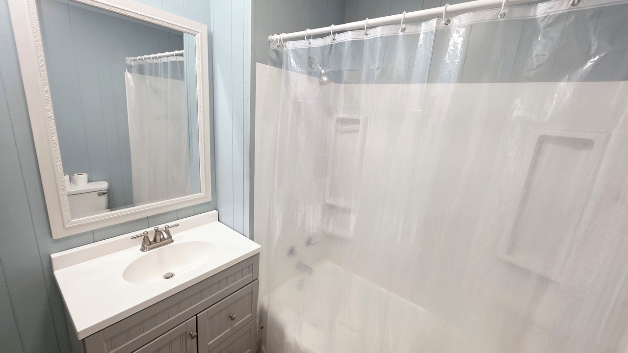 Photo of Bathroom in Morgan City