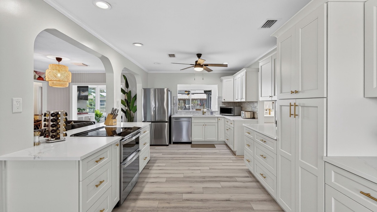 Photo of Kitchen in Bay Crest Park