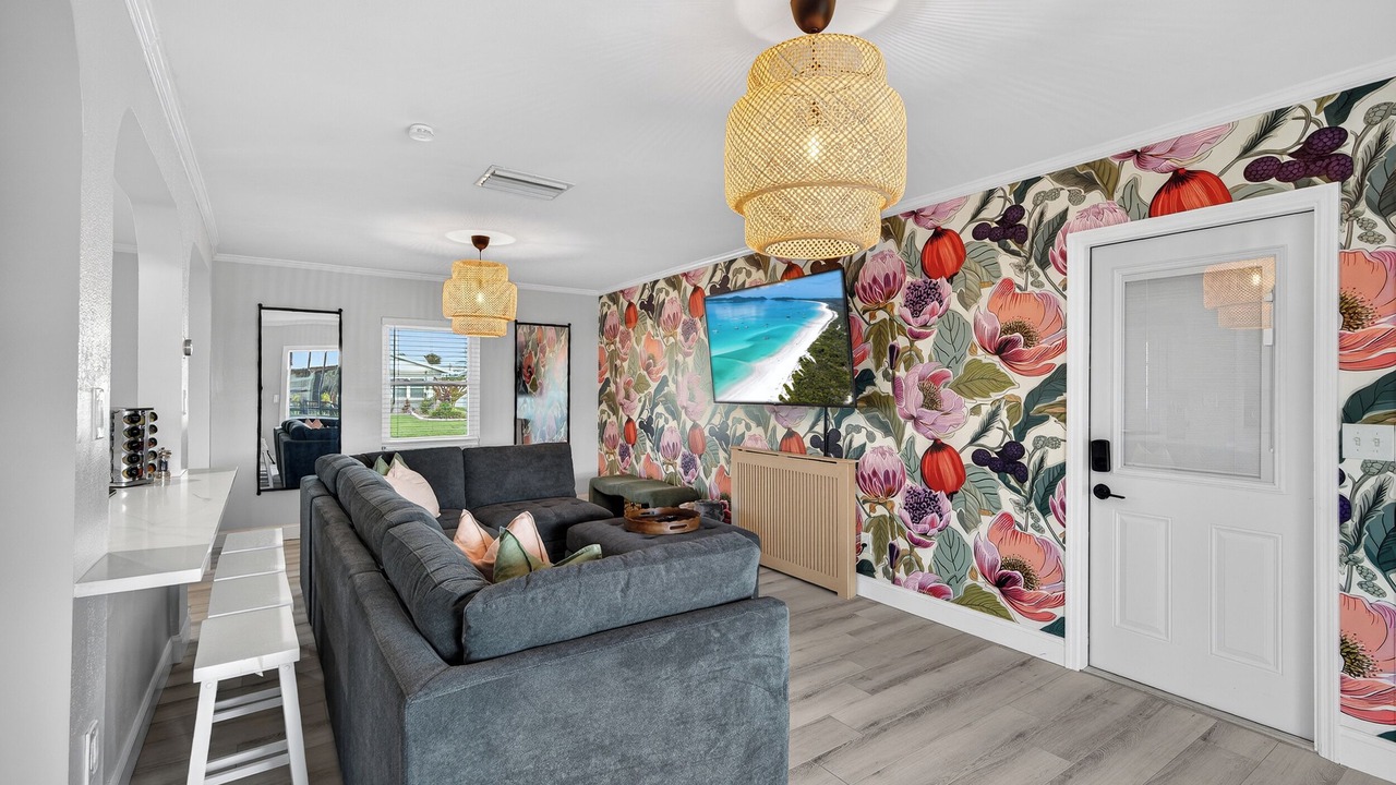 Photo of Livingroom in Bay Crest Park