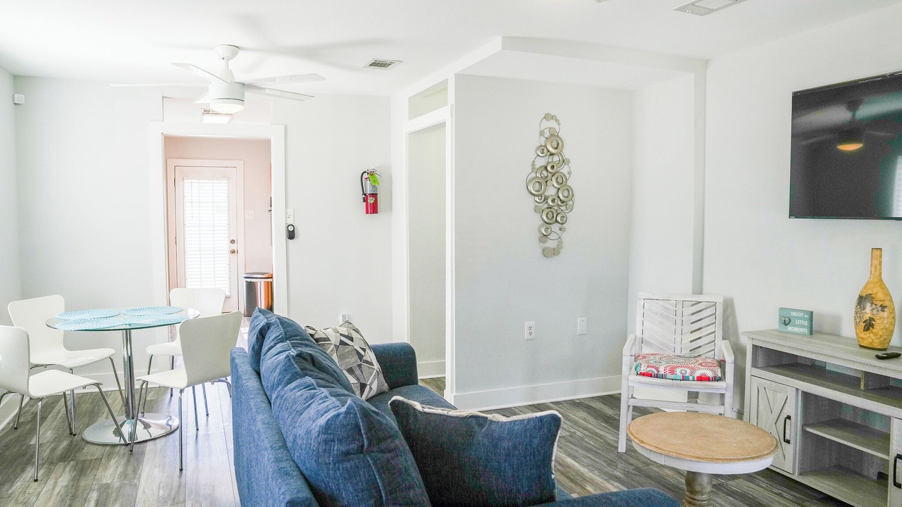 Photo of Livingroom in Slidell