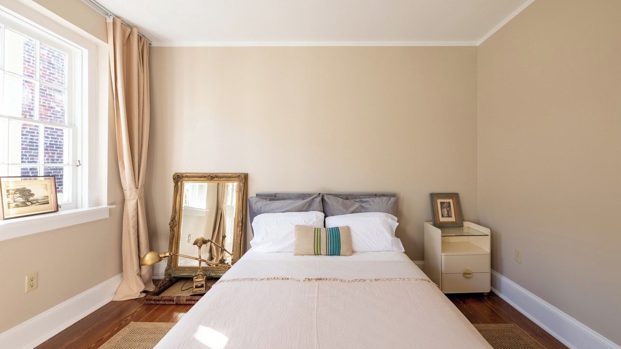 Photo of Bedroom in French Quarter