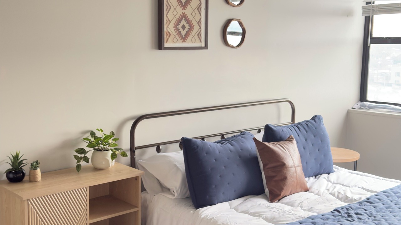 Photo of Bedroom in Central Business District