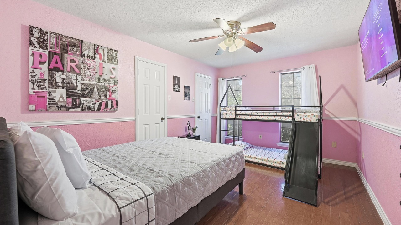 Photo of Bedroom in Irving