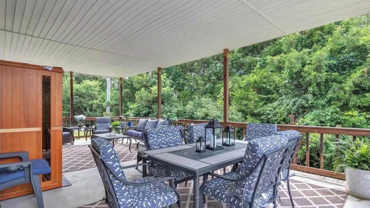 Photo of Outdoor in Mayhew