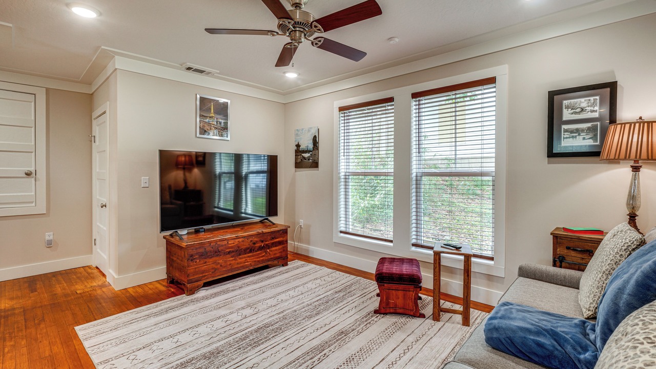Photo of Bedroom in Laurel