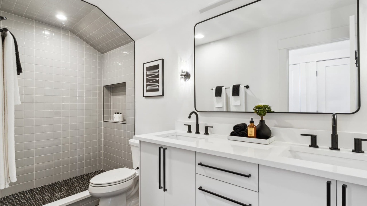 Photo of Bathroom in Bywater