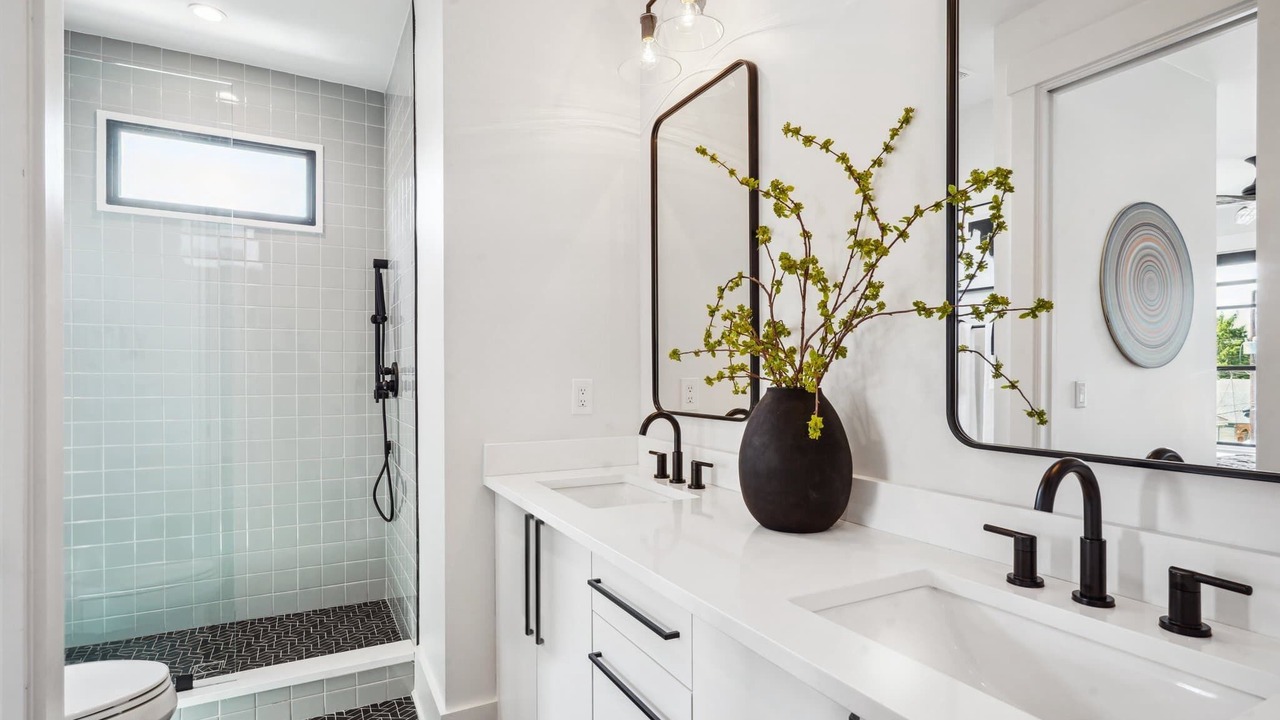 Photo of Bathroom in Bywater