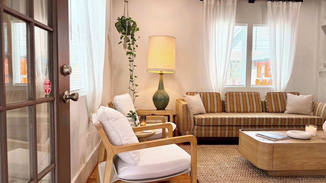 Photo of Livingroom in Greater Heights