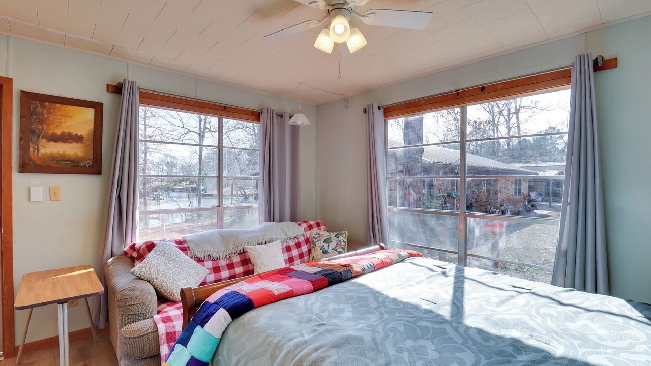 Photo of Bedroom in Hemphill