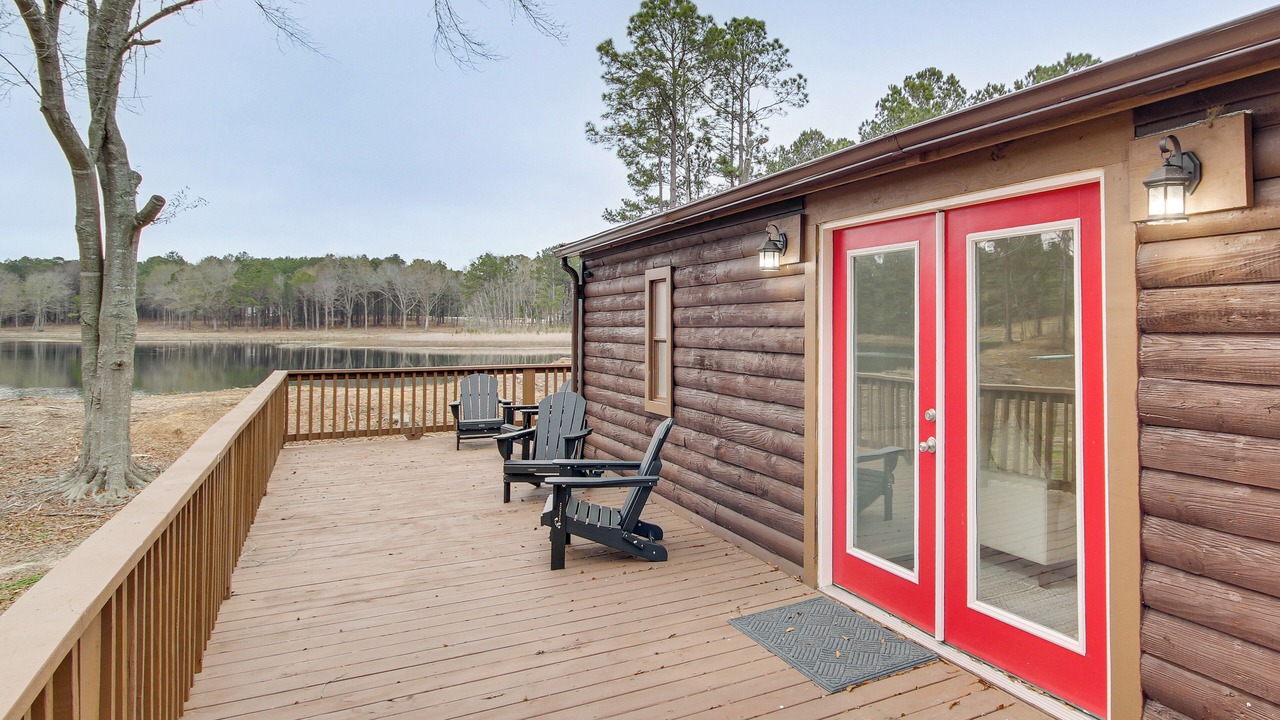 Photo of Outdoor in McNeill