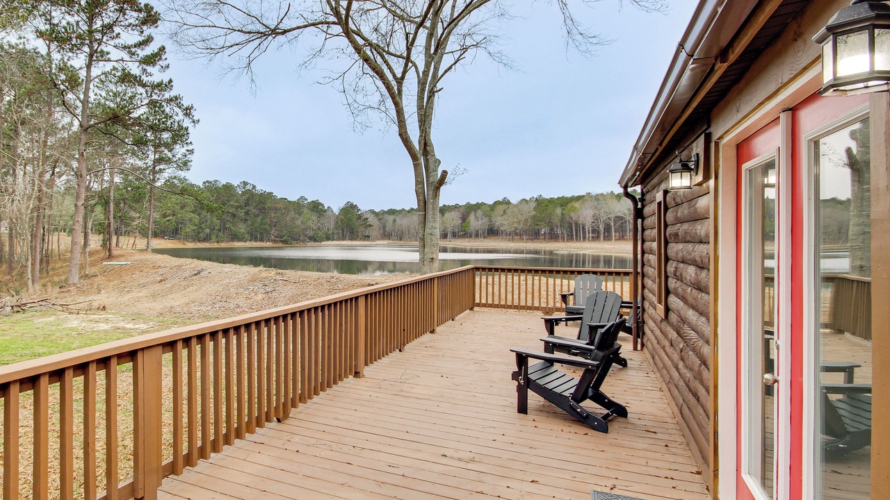 Photo of Outdoor in McNeill
