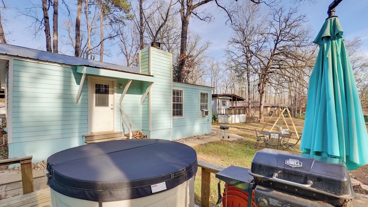 Photo of Others in Hemphill