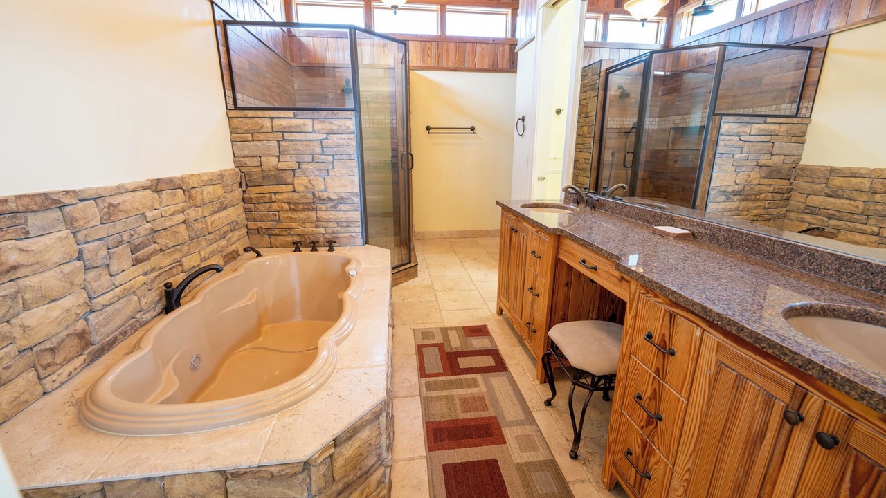 Photo of Bathroom in East End