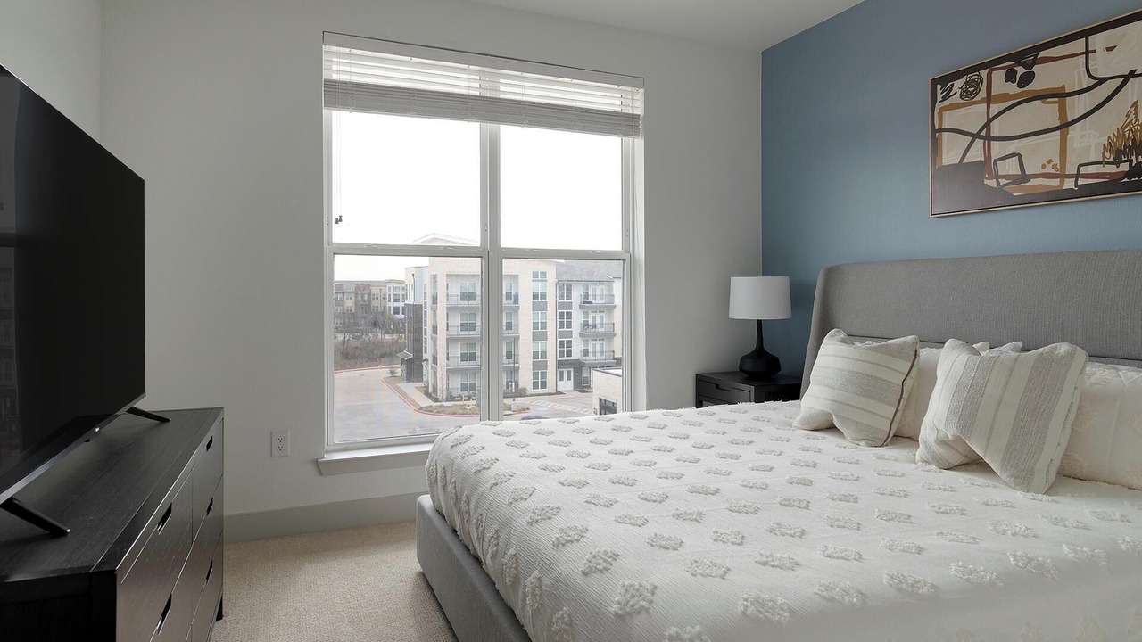Photo of Bedroom in Garland