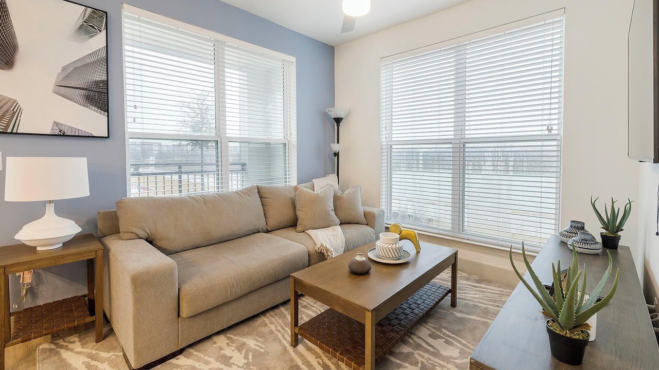 Photo of Livingroom in Garland