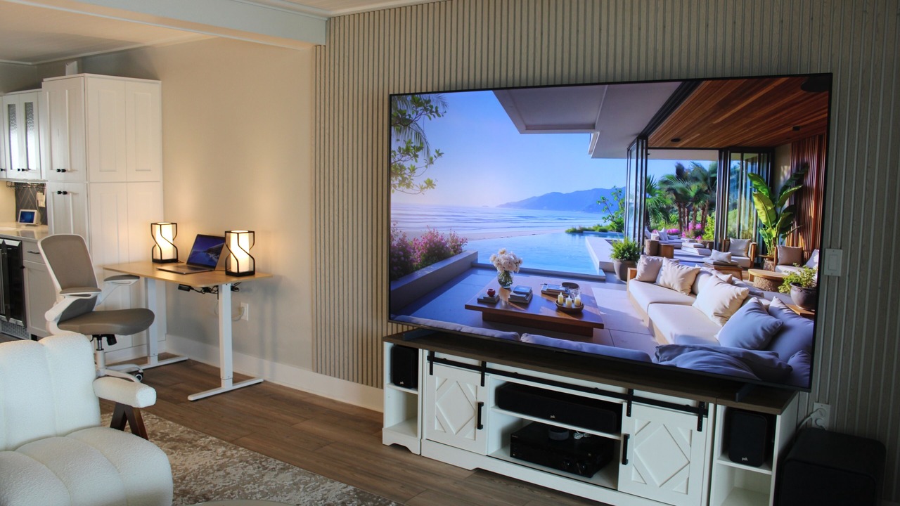 Photo of Livingroom in Island Estate