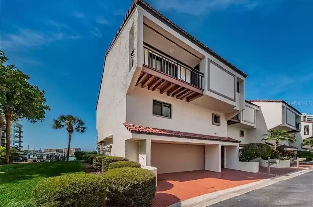 Photo of Outdoor in Island Estate