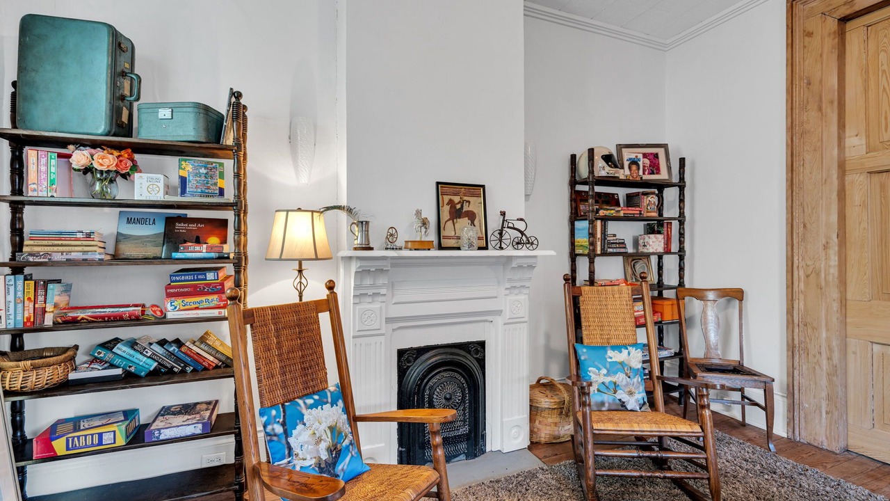Photo of Livingroom in Bywater