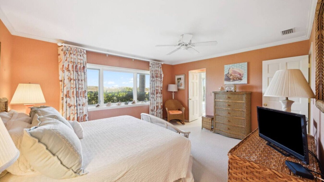 Photo of Bedroom in Jacksonville Beach