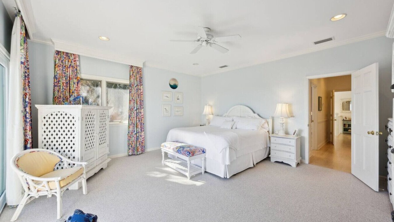 Photo of Bedroom in Jacksonville Beach
