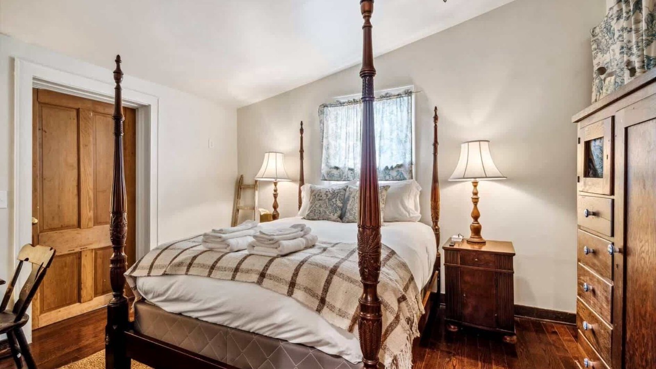 Photo of Bedroom in Faubourg Marigny