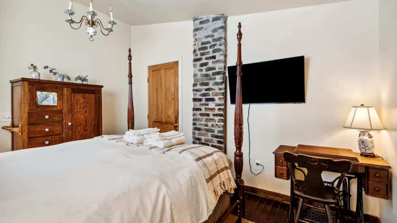 Photo of Bedroom in Faubourg Marigny