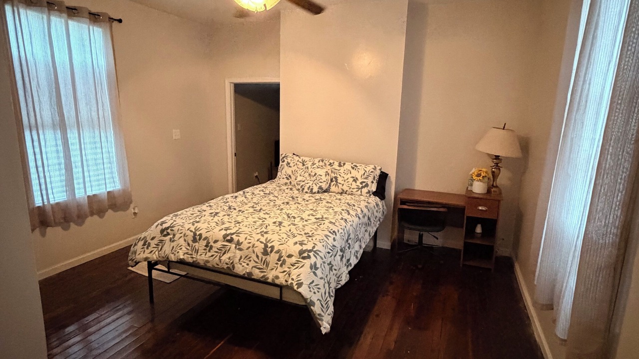 Photo of Bedroom in Seventh Ward