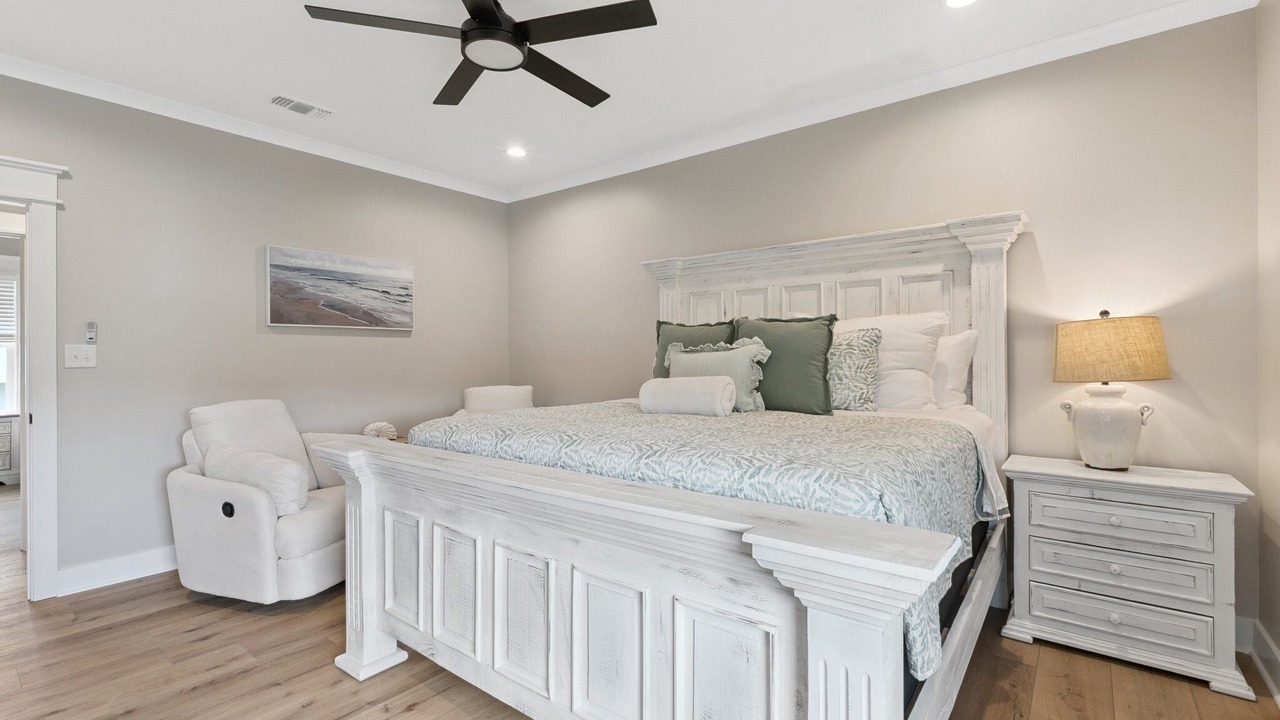 Photo of Bedroom in Shoreline Park