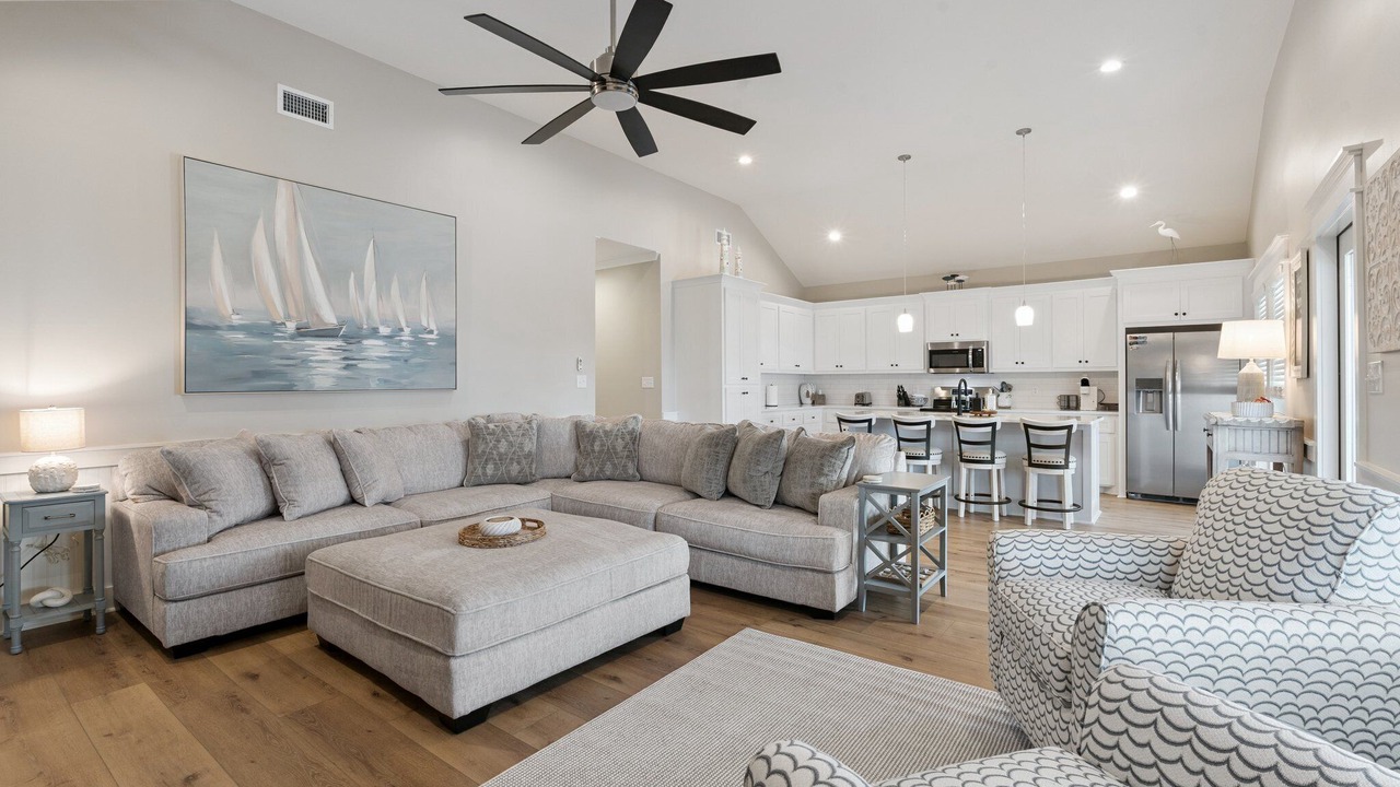Photo of Livingroom in Shoreline Park