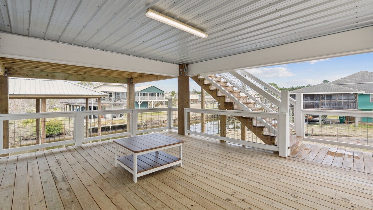 Photo of Patio Balcony in Shoreline Park