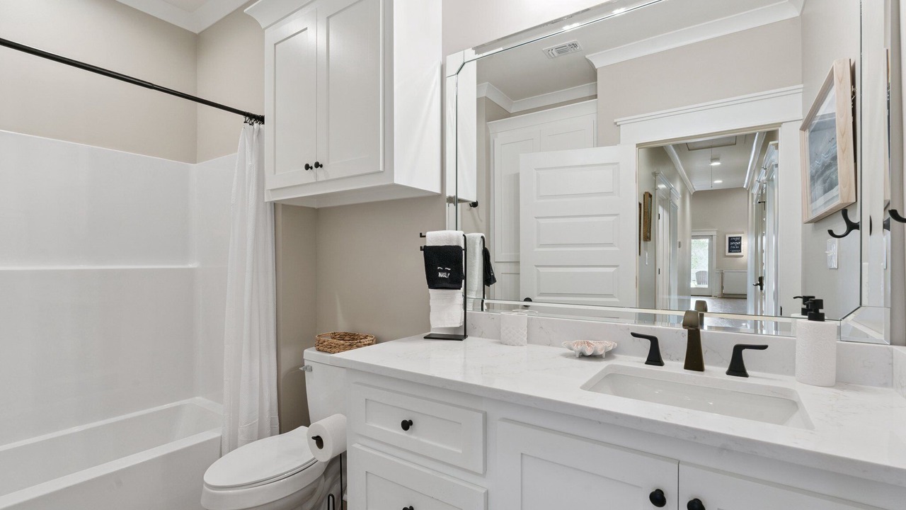 Photo of Bathroom in Shoreline Park