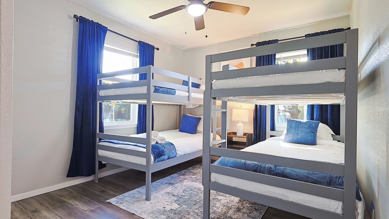 Photo of Bedroom in Farmers Branch