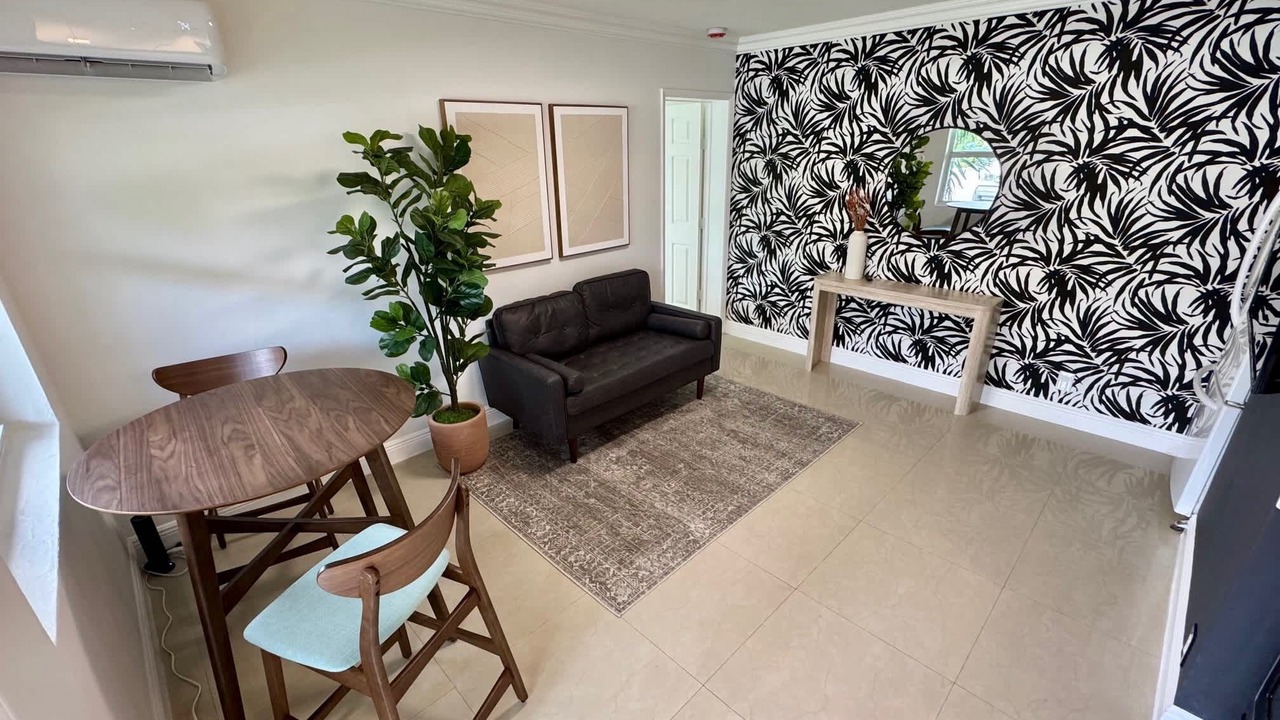 Photo of Livingroom in Coral Ridge