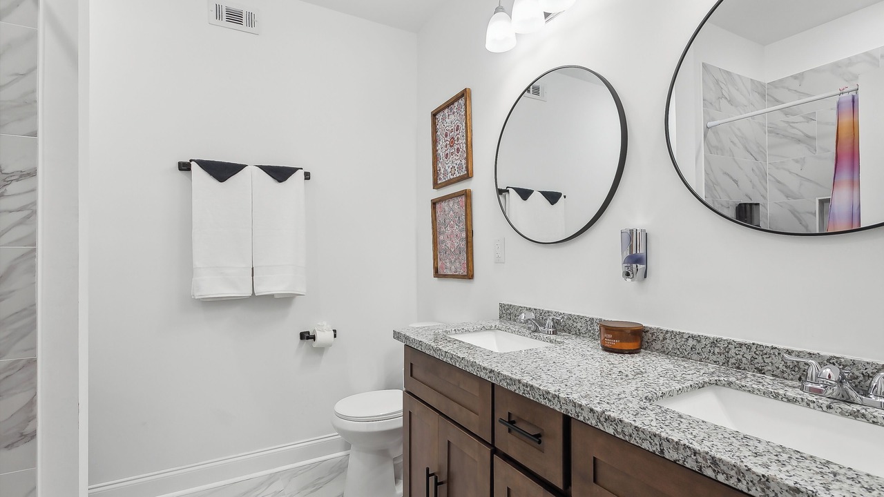 Photo of Bathroom in Saint Claude
