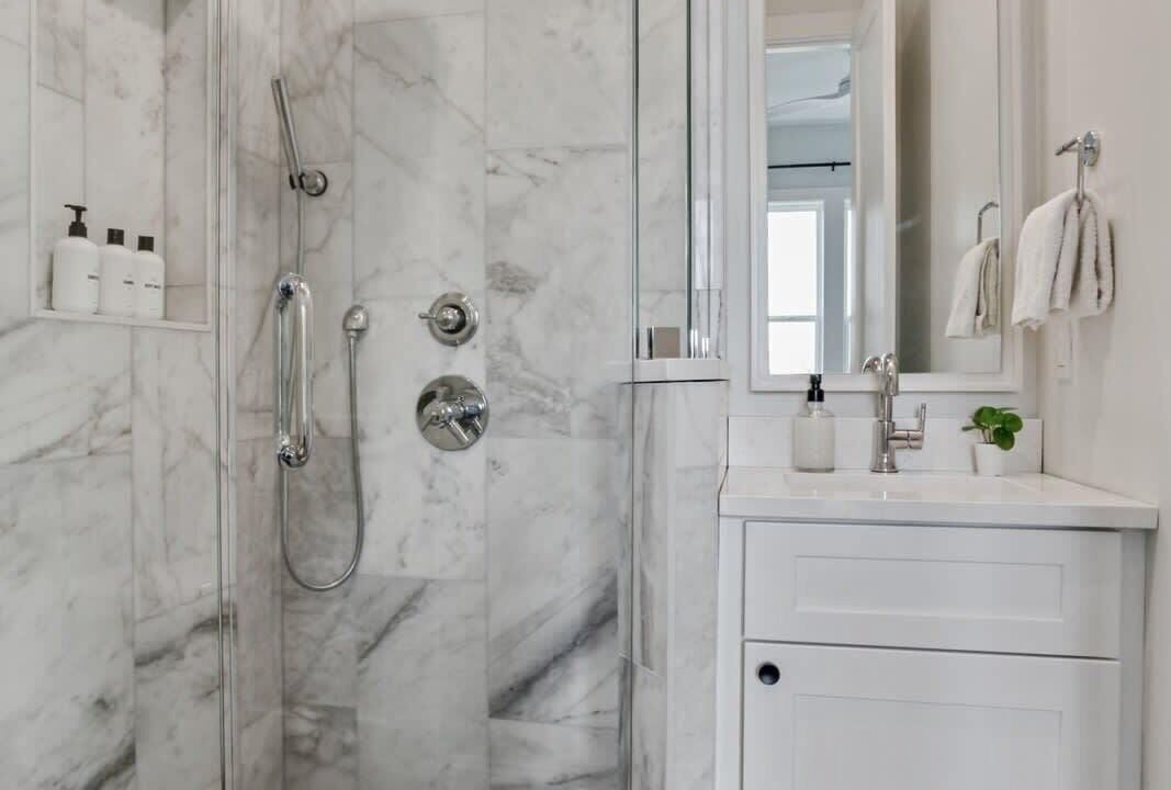 Photo of Bathroom in Saint Claude