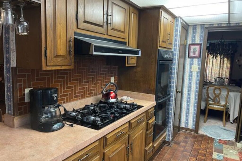 Photo of Kitchen in Old Aurora