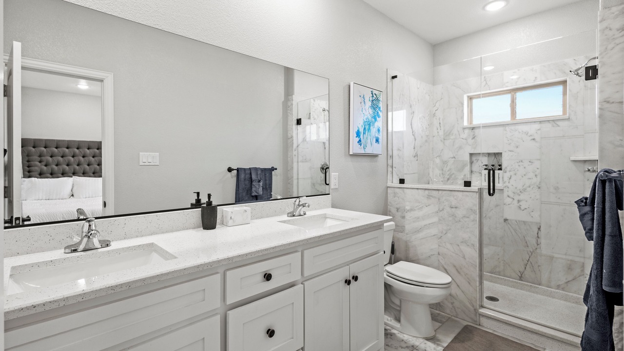 Photo of Bathroom in Grand Prairie