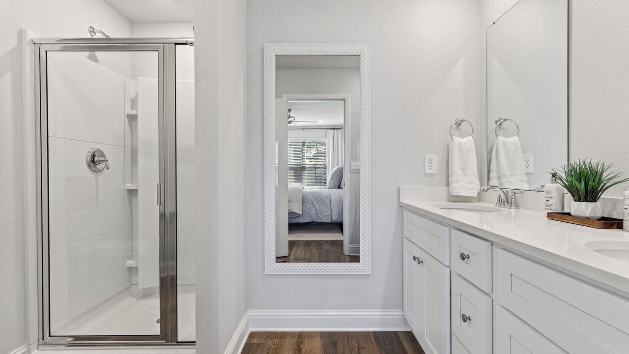 Photo of Bathroom in Ocean Springs