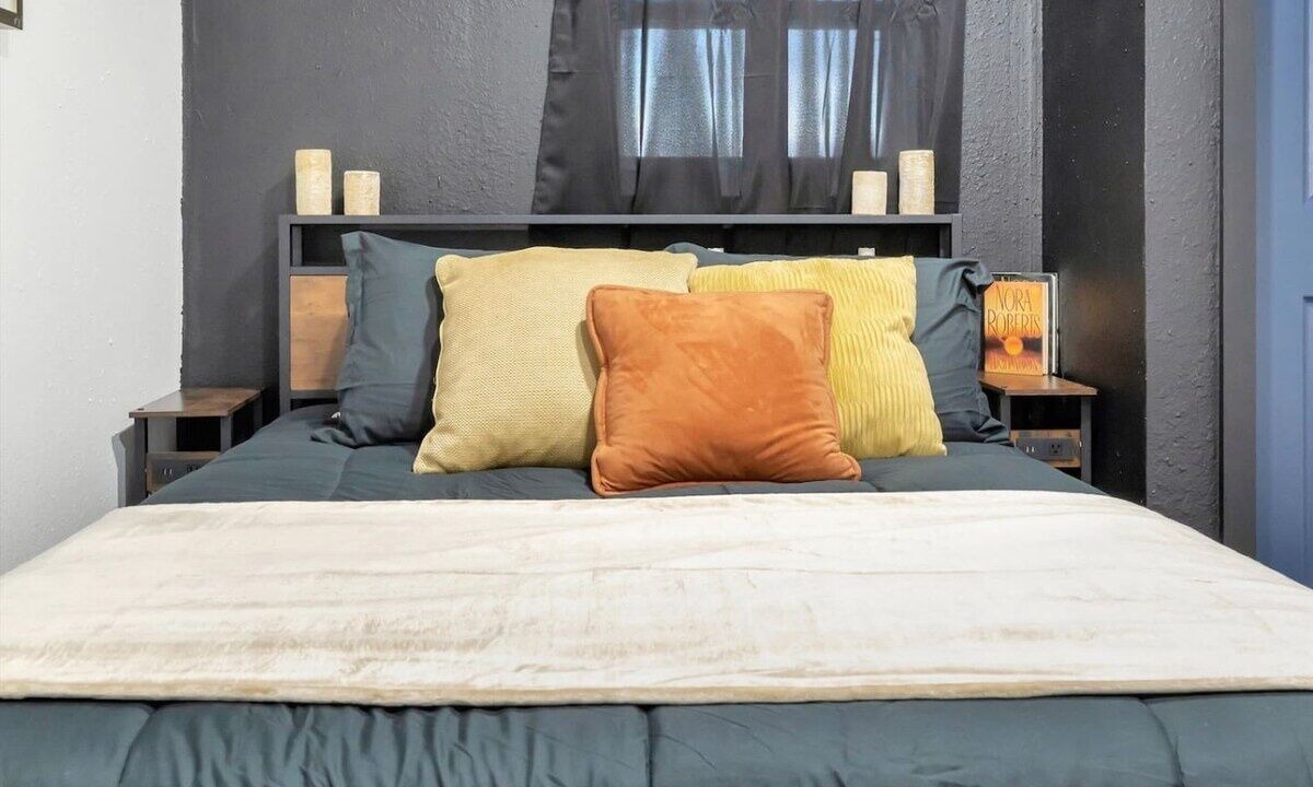 Photo of Bedroom in Tampa