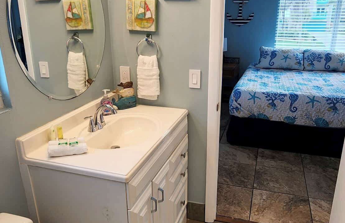 Photo of Bathroom in Floridana Beach