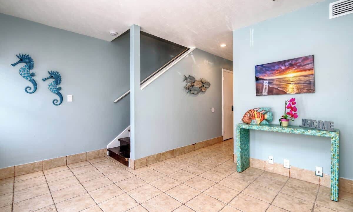 Photo of Patio Balcony in Floridana Beach