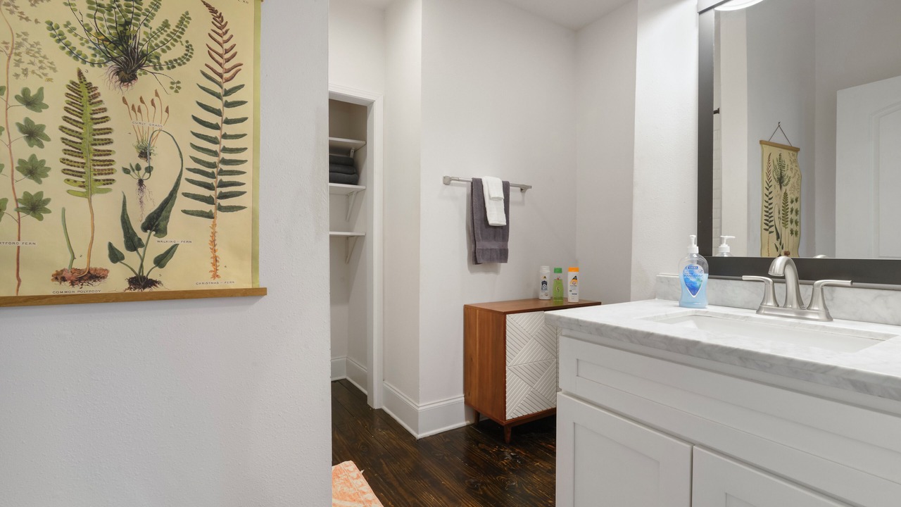Photo of Bathroom in Saint Roch
