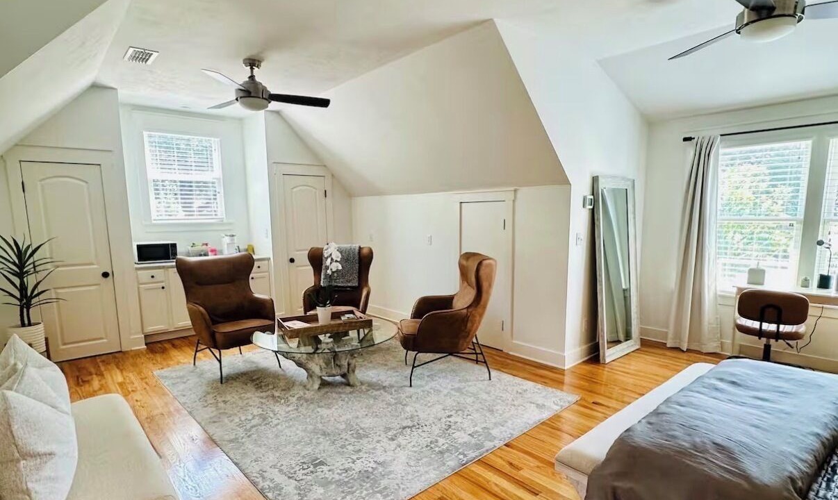 Photo of Bedroom in Tallahassee